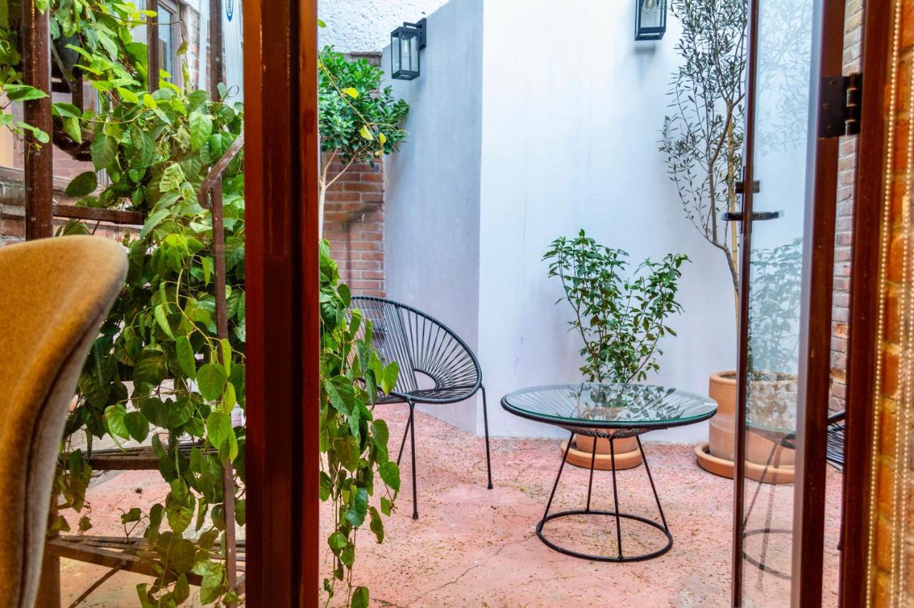 Mi Zona Lodging Coyoacan メキシコシティ エクステリア 写真