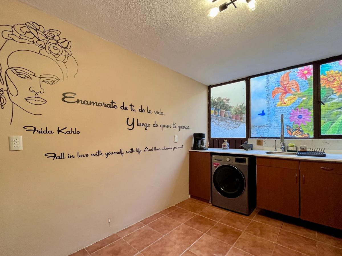Mi Zona Lodging Coyoacan メキシコシティ エクステリア 写真
